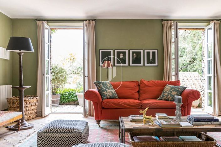 Image No.9-4 Bed House for sale