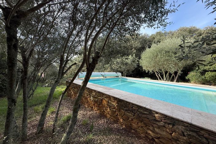 Image No.16-5 Bed House for sale