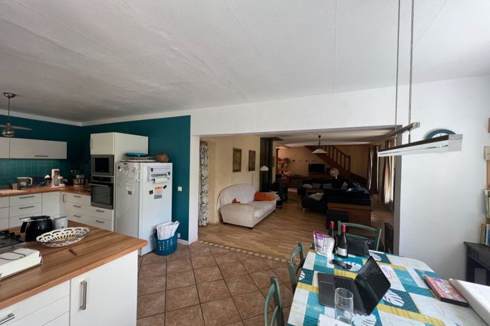 Image No.5-5 Bed House for sale