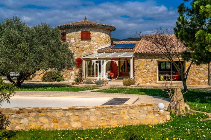 Image No.17-3 Bed House for sale