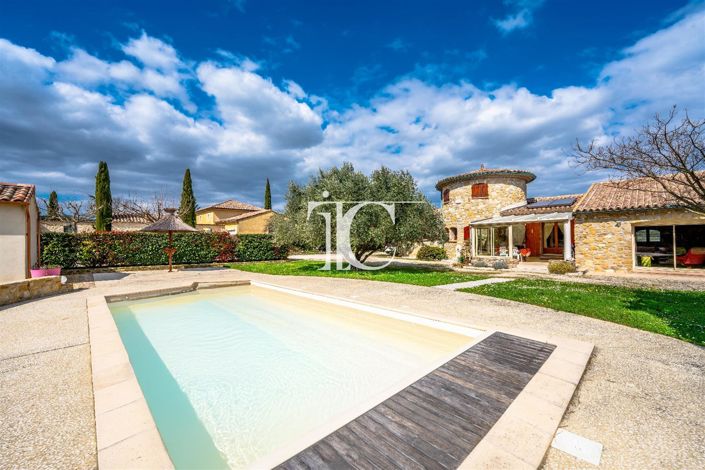 Image No.3-3 Bed House for sale