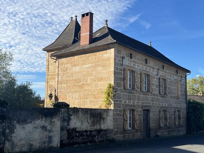 Image No.1-Maison de 5 chambres à vendre à Lacapelle-Marival