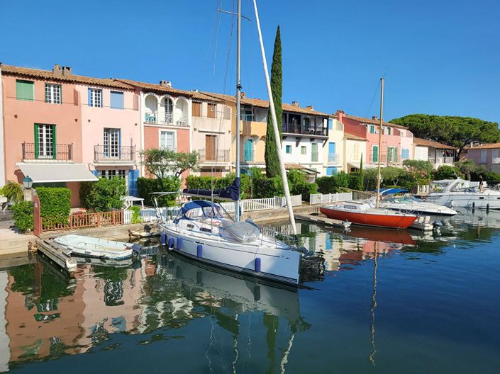 Image No.6-Maison de 4 chambres à vendre à Grimaud