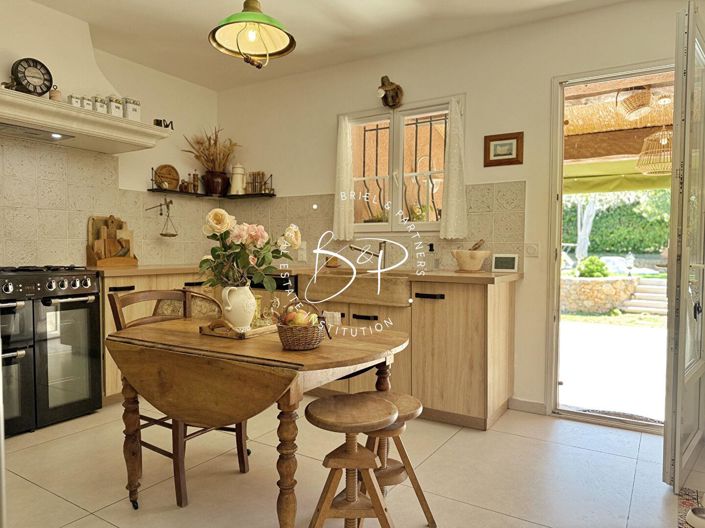 Image No.7-Maison de 5 chambres à vendre à Saint-Antonin-du-Var