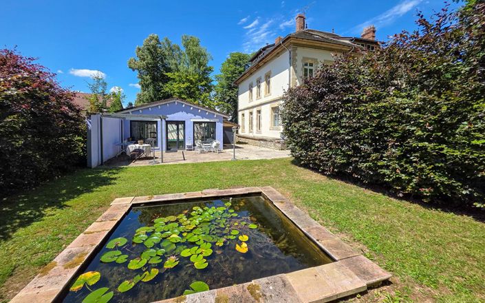 Image No.17-6 Bed Property for sale