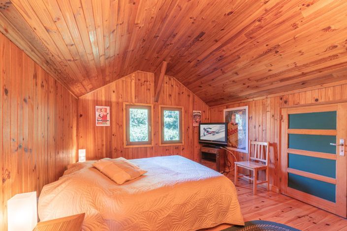 Image No.10-4 Bed House for sale