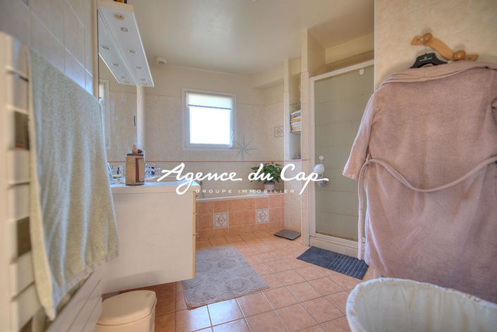 Image No.13-Maison de 3 chambres à vendre à Saint-Raphael