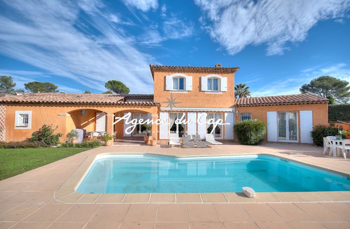 Image No.4-Maison de 3 chambres à vendre à Saint-Raphael