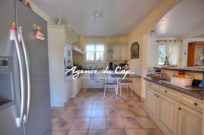 Image No.6-Maison de 3 chambres à vendre à Saint-Raphael