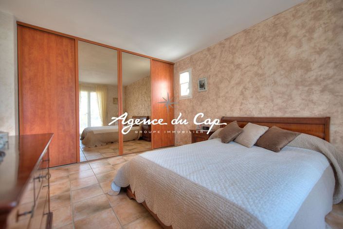 Image No.7-Maison de 3 chambres à vendre à Saint-Raphael