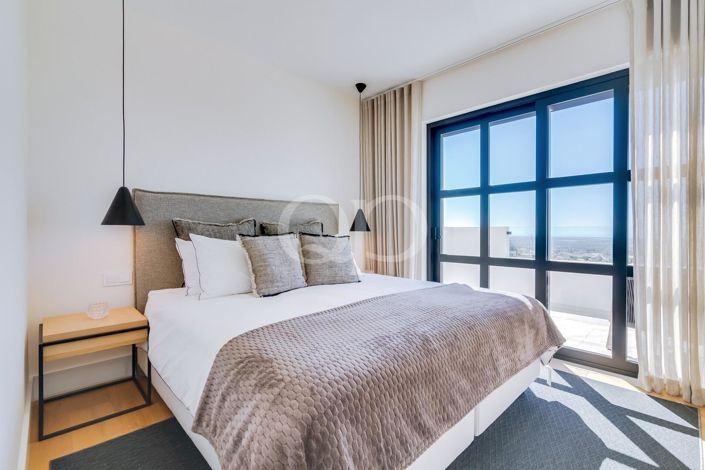 Image No.5-Maison de 4 chambres à vendre à Faro City