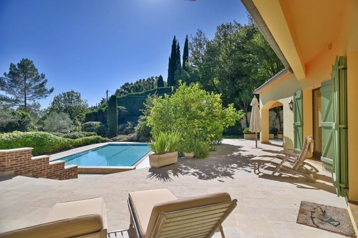 Image No.10-4 Bed House for sale