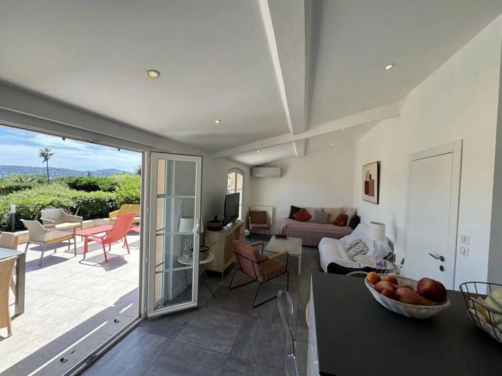 Image No.7-2 Bed House for sale