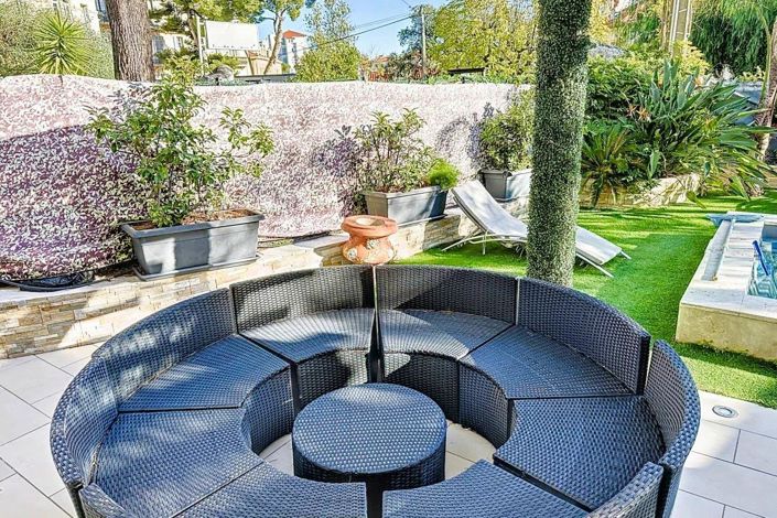 Image No.2-4 Bed House for sale