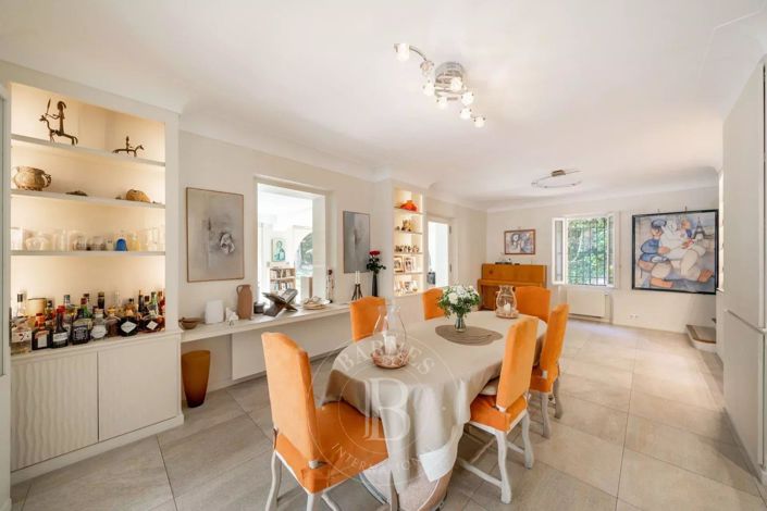 Image No.3-Maison de 4 chambres à vendre à Cannes