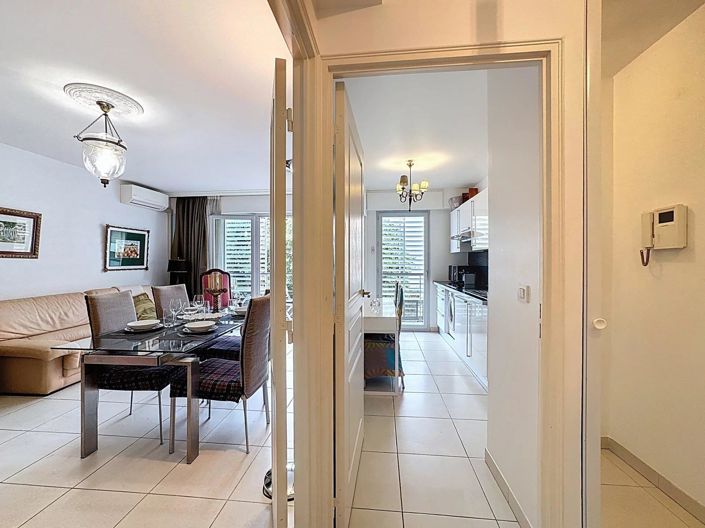 Image No.5-Appartement de 2 chambres à vendre à Antibes