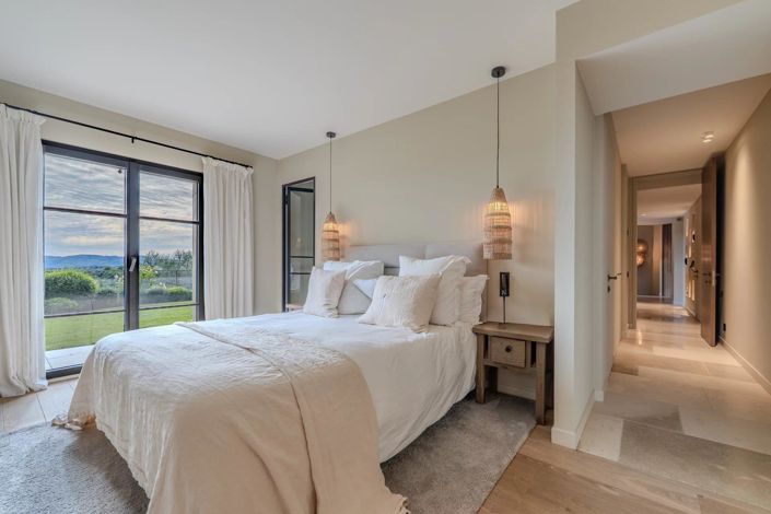 Image No.21-5 Bed House for sale