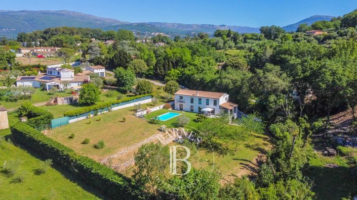 Image No.3-Maison de 4 chambres à vendre à Châteauneuf-Grasse
