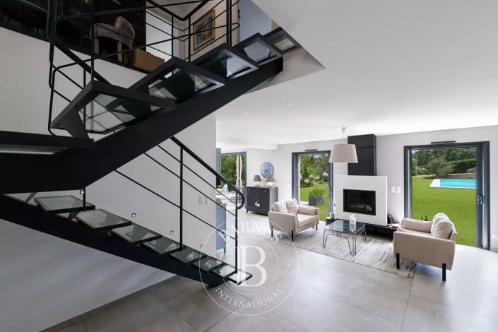 Image No.7-Maison de 4 chambres à vendre à Châteauneuf-Grasse