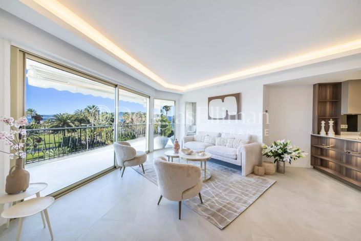 Image No.2-Appartement de 2 chambres à vendre à Cannes