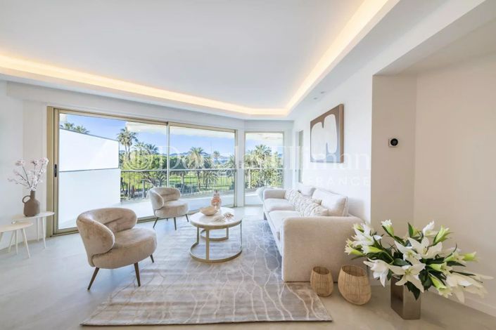 Image No.6-Appartement de 2 chambres à vendre à Cannes