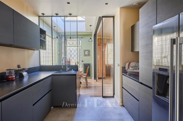 Image No.10-5 Bed House for sale