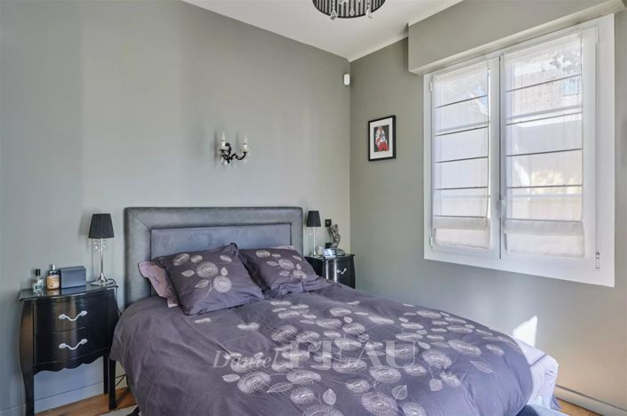 Image No.15-5 Bed House for sale