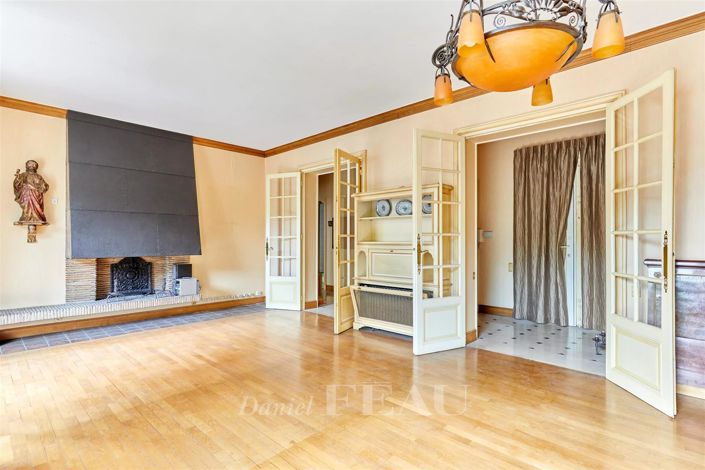 Image No.3-3 Bed Apartment for sale