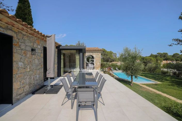 Image No.3-5 Bed House for sale