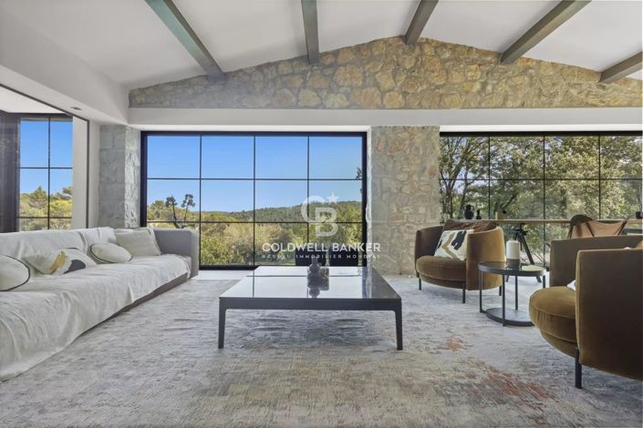 Image No.4-5 Bed House for sale