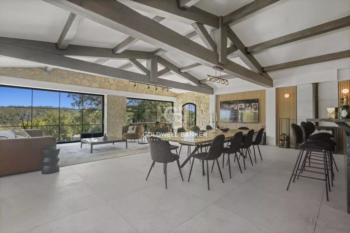 Image No.5-5 Bed House for sale