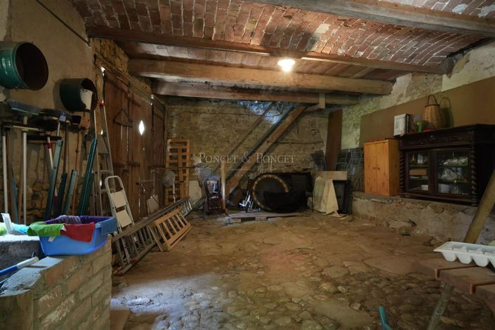 Image No.15-6 Bed House for sale