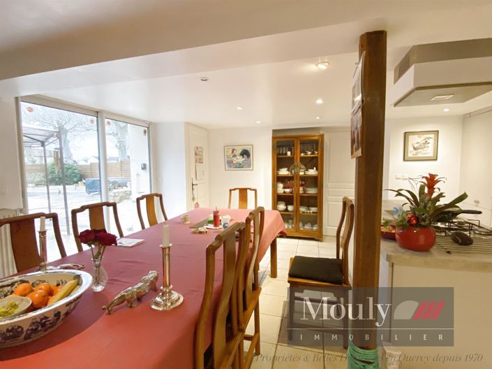 Image No.2-4 Bed House for sale