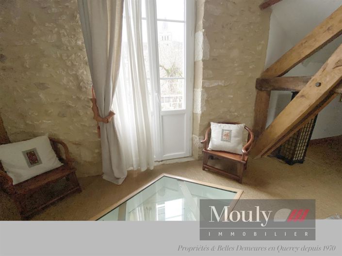 Image No.21-4 Bed House for sale