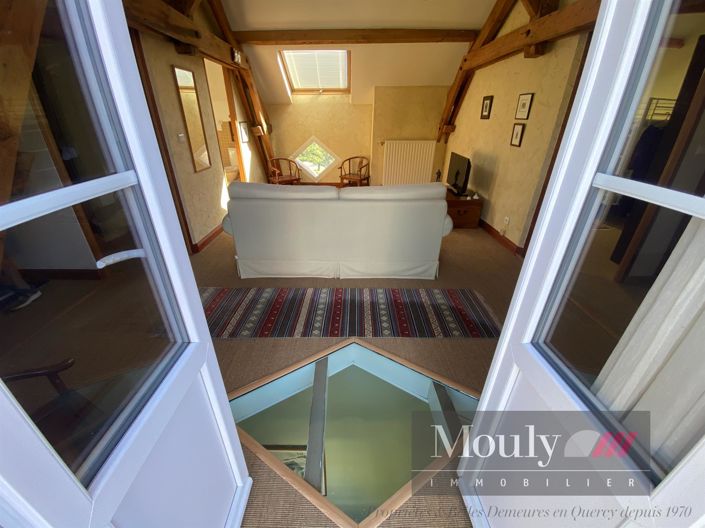 Image No.30-4 Bed House for sale