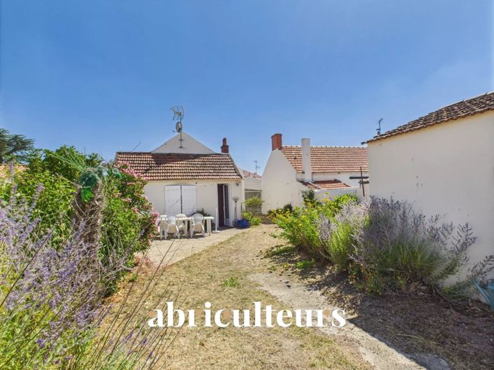 Image No.6-3 Bed House for sale