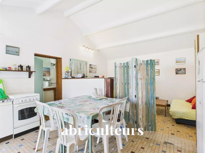 Image No.8-3 Bed House for sale