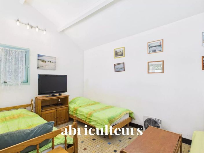 Image No.9-3 Bed House for sale