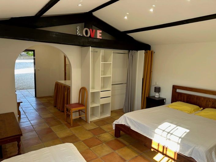 Image No.15-4 Bed House for sale