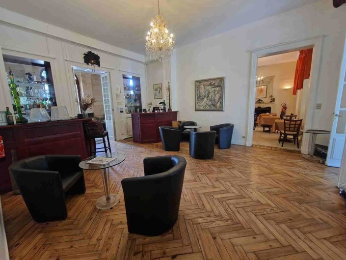 Image No.14-3 Bed House for sale