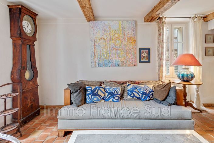 Image No.11-5 Bed House for sale