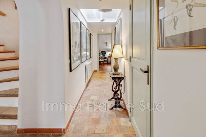 Image No.6-Maison de 5 chambres à vendre à La Garde-Freinet