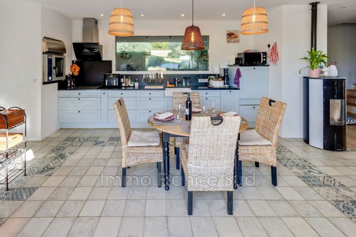 Image No.10-Maison de 7 chambres à vendre à La Garde-Freinet