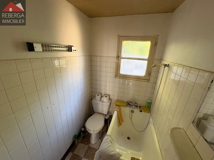 Image No.12-2 Bed House for sale