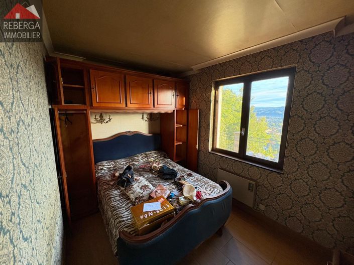 Image No.7-2 Bed House for sale