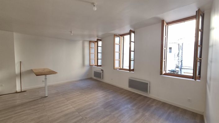 Image No.1-3 Bed Apartment for sale