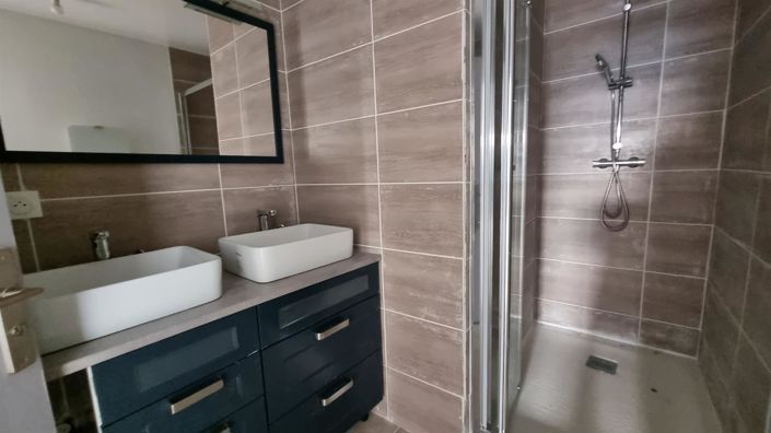 Image No.8-3 Bed Apartment for sale