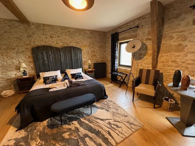 Image No.21-Maison de 8 chambres à vendre à Figeac