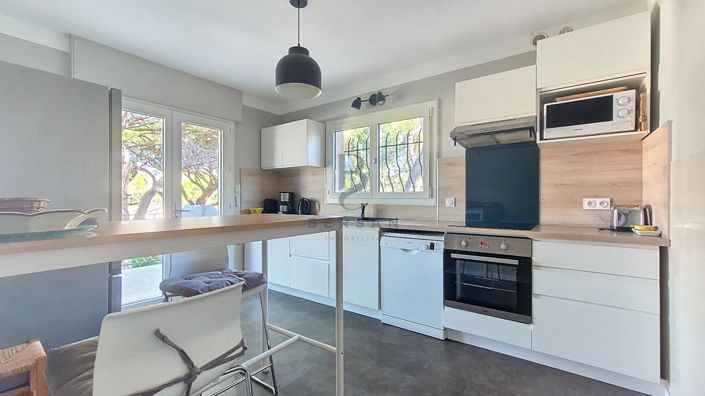 Image No.8-Maison de 5 chambres à vendre à Saint-Raphael