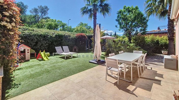 Image No.4-3 Bed House for sale